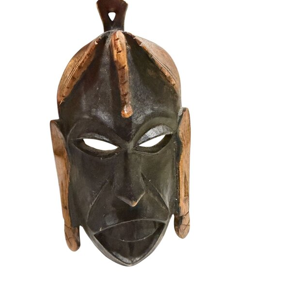 Handcrafted Tribal African Mask Wood 6.5" Wall Hanging Decorative - Picture 1 of 5